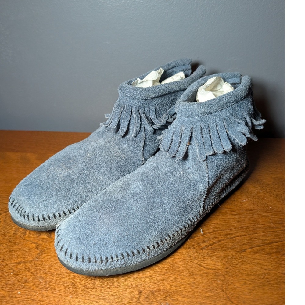Minnetonka Blue Suede Back Zip Softsole Fringe Moccasin Boots Size 4